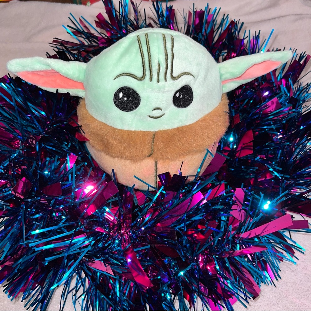 Baby Yoda Plushie - reversible - smile to frown